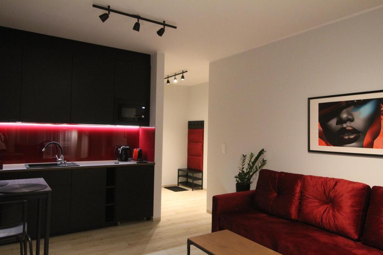 New Apartment Mona Warsaw Red Exterior photo